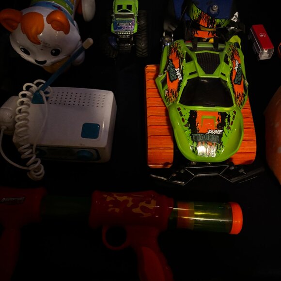 THE LAB: Toy Modification Mystery Creations - Picture 3 of 12